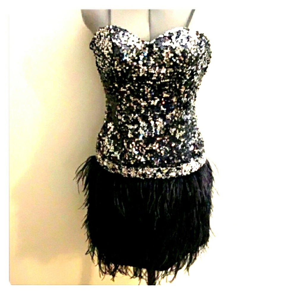 Night Moves prom dress - Picture 1 of 4